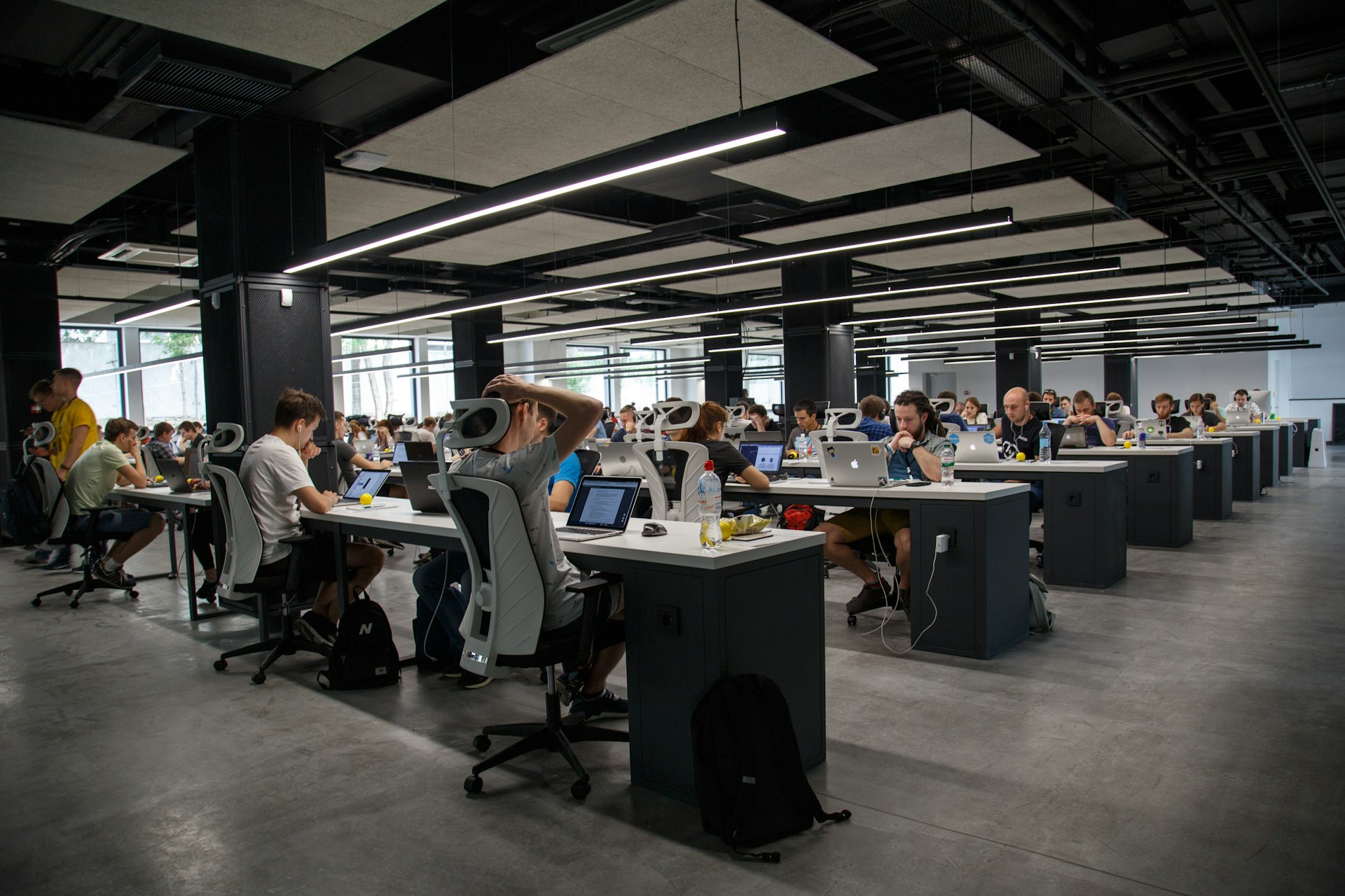 WINBUZZ Modern Office - Professional IT Company Environment